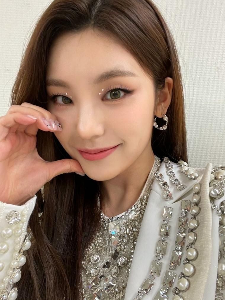 17077135001045.jpg