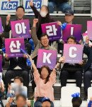 "KCC 우승하면 춤 추겠다"…박형준 부산시장 약속 지켰다